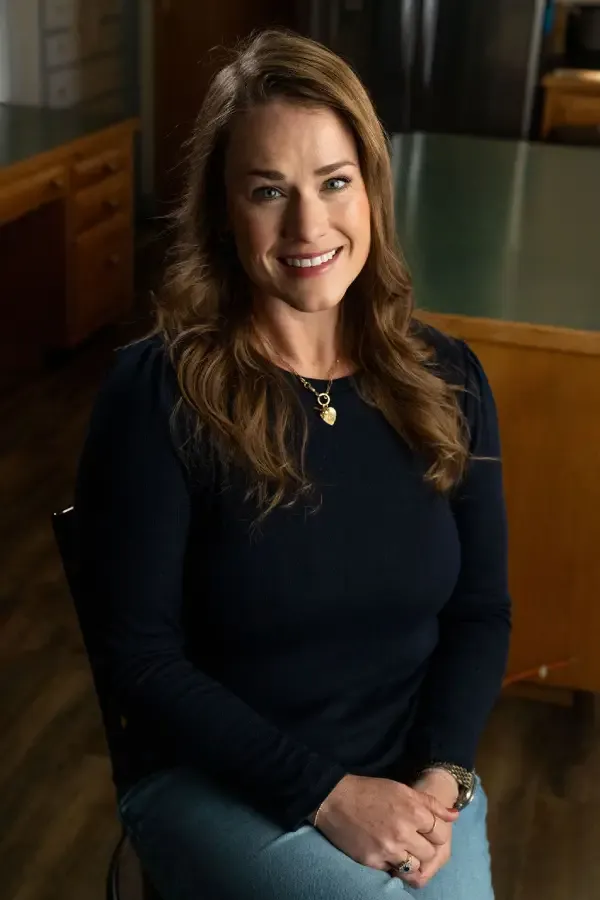 meredith-anderson-headshot